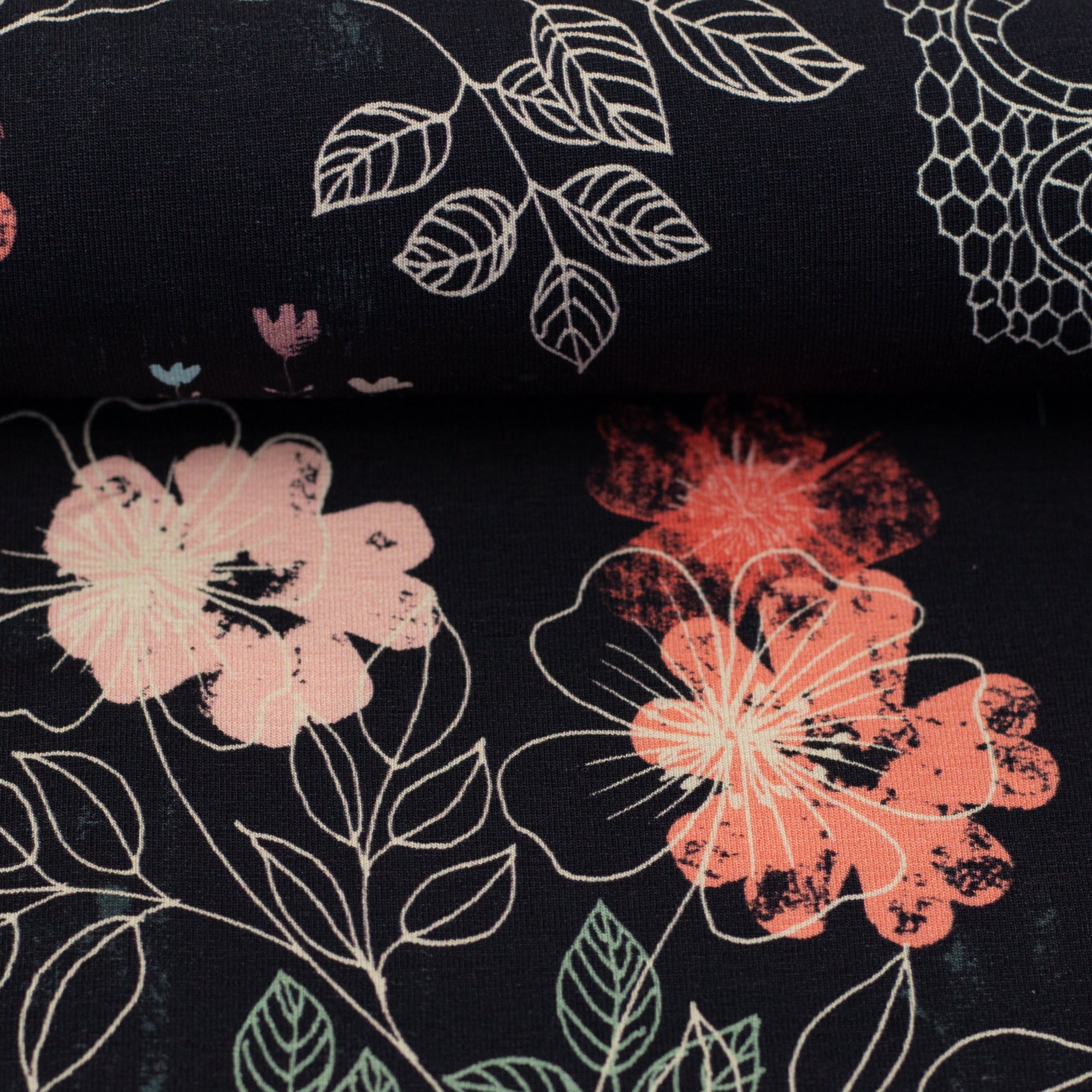 Mystical Florals Jersey – Blumen Schwarz, by Anette Kithier, Swafing
