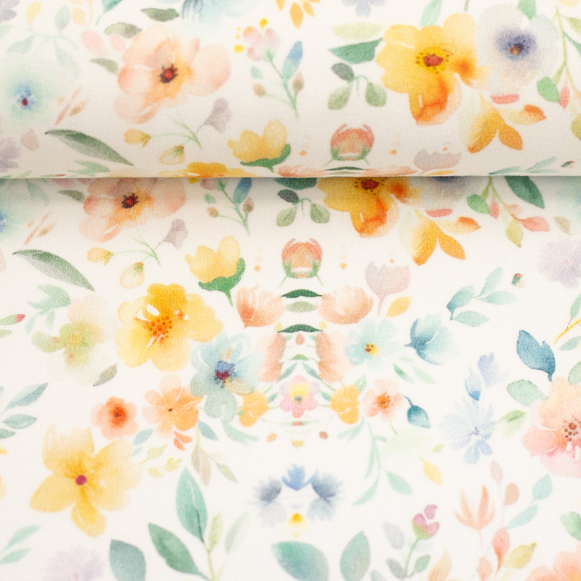 Villach Baumwolljersey – Blumen Aquarell Bunt/Weiß