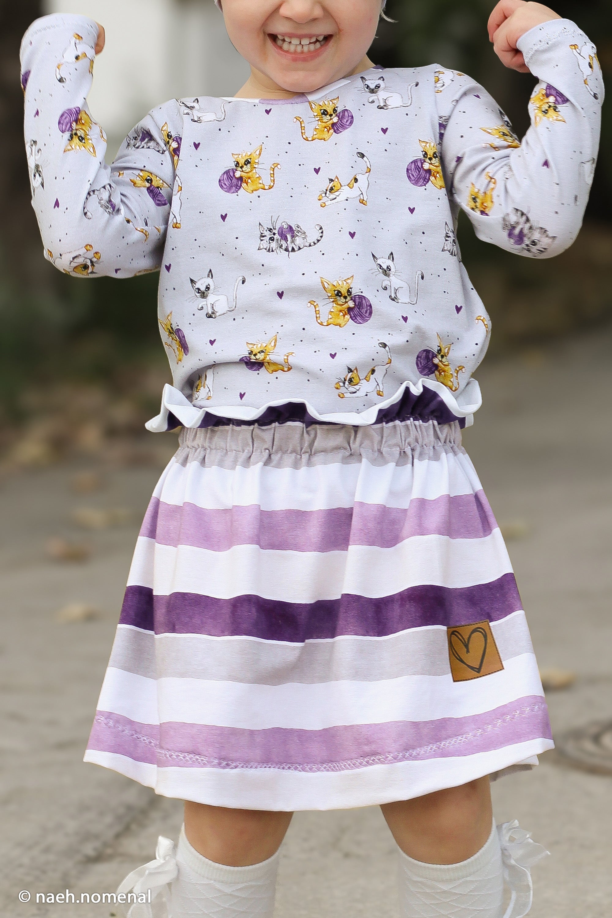 Baumwolljersey „Cats & Dogs“ Streifen by Sabine Marschall, Swafing, Lila