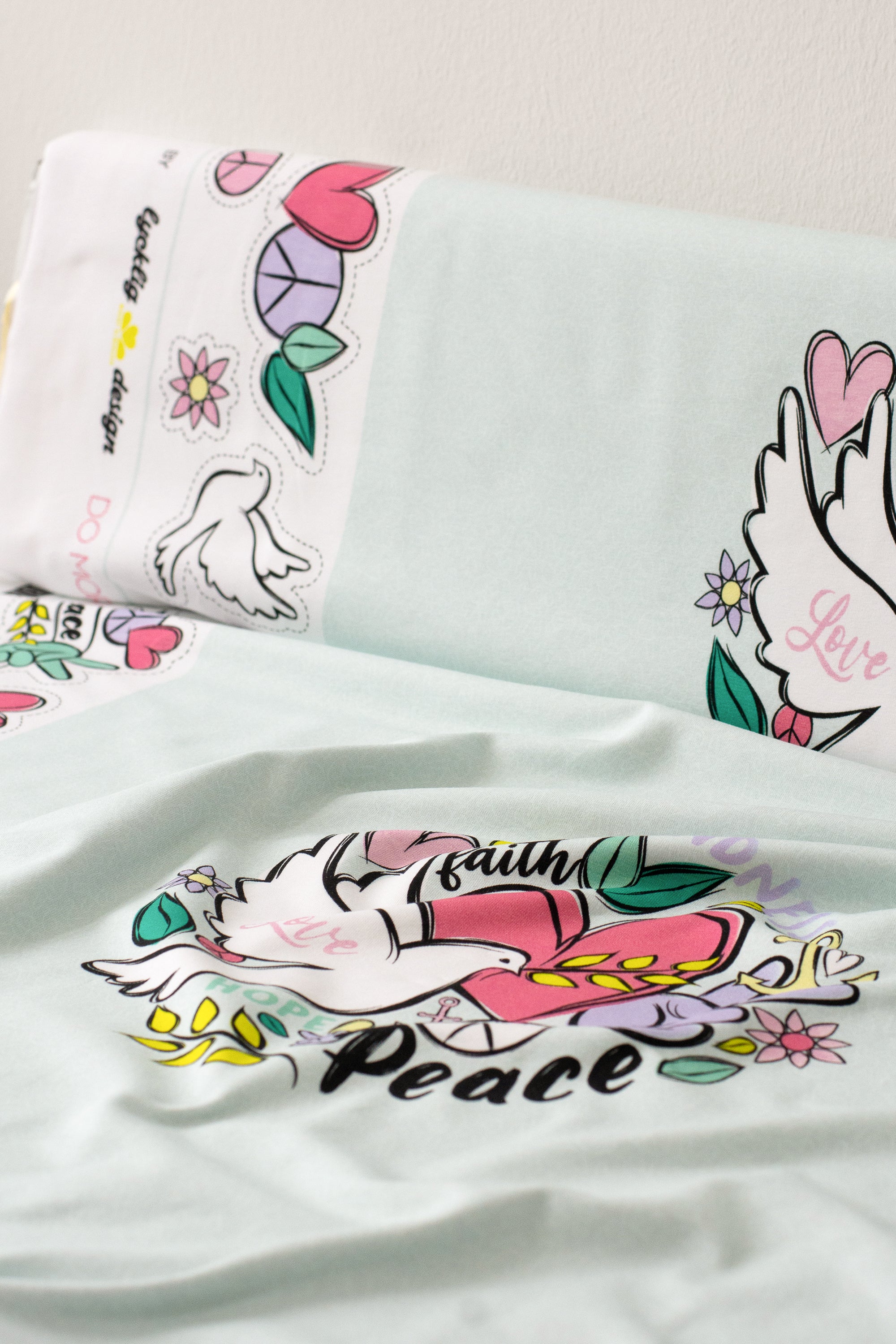 Panel Baumwolljersey Happy Love & Peace by lycklig design