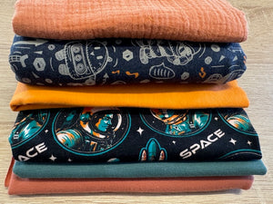 Stoffpaket Jersey & Bündchen 2,83 m – Roboter, Space, Musselin & Uni – Reststoffpaket zum Nähen für Kinder, Jungen, Accessoires