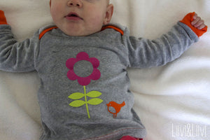 Papierschnitt Baby-Basic-Shirt + Booklet